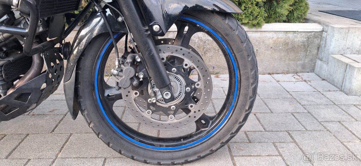 SUZUKI DL 650 V-strom - 9