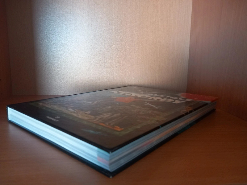 Staršie knihy po rodičoch, pekný stav - kus 2€ - 9