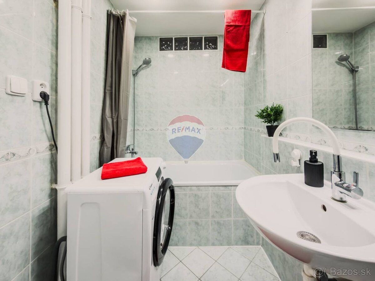 Zrekonštruovaný 1izbový byt na skok od centra na predaj - 9