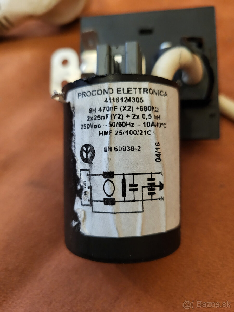 Náhradné diely z pracky Indesit IWSNE61252 - 9