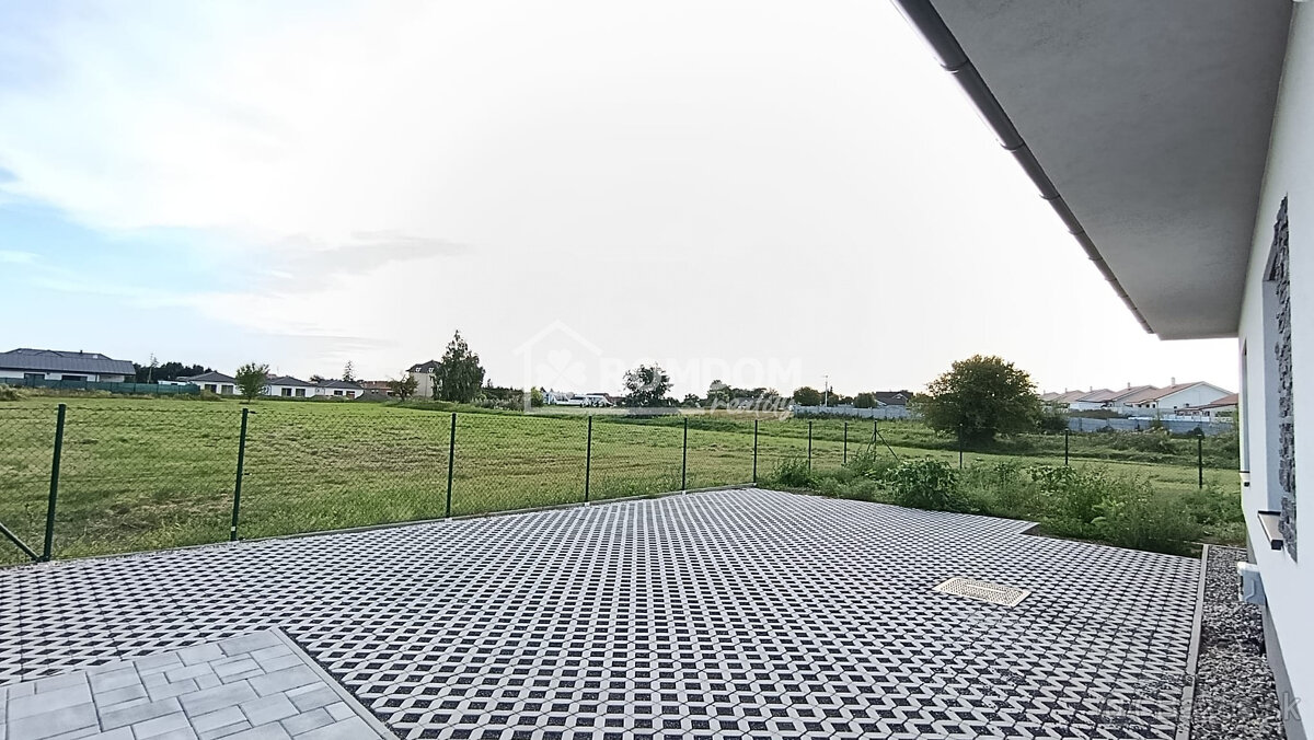 PREDAJ murovaný 4-izbový bungalov (dom 1), Láb, okr. Malacky - 9