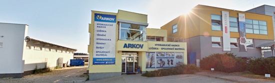 Priestory pre autoservis/pneuservis v meste Prievidza. - 9