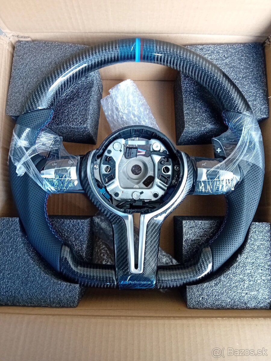 Karbónový volant BMW M Performance - 9