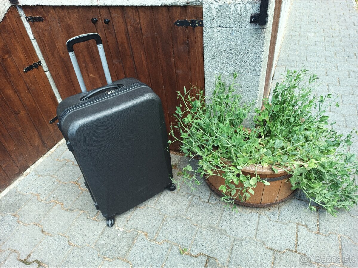 Kufor cestovný 70l - 9