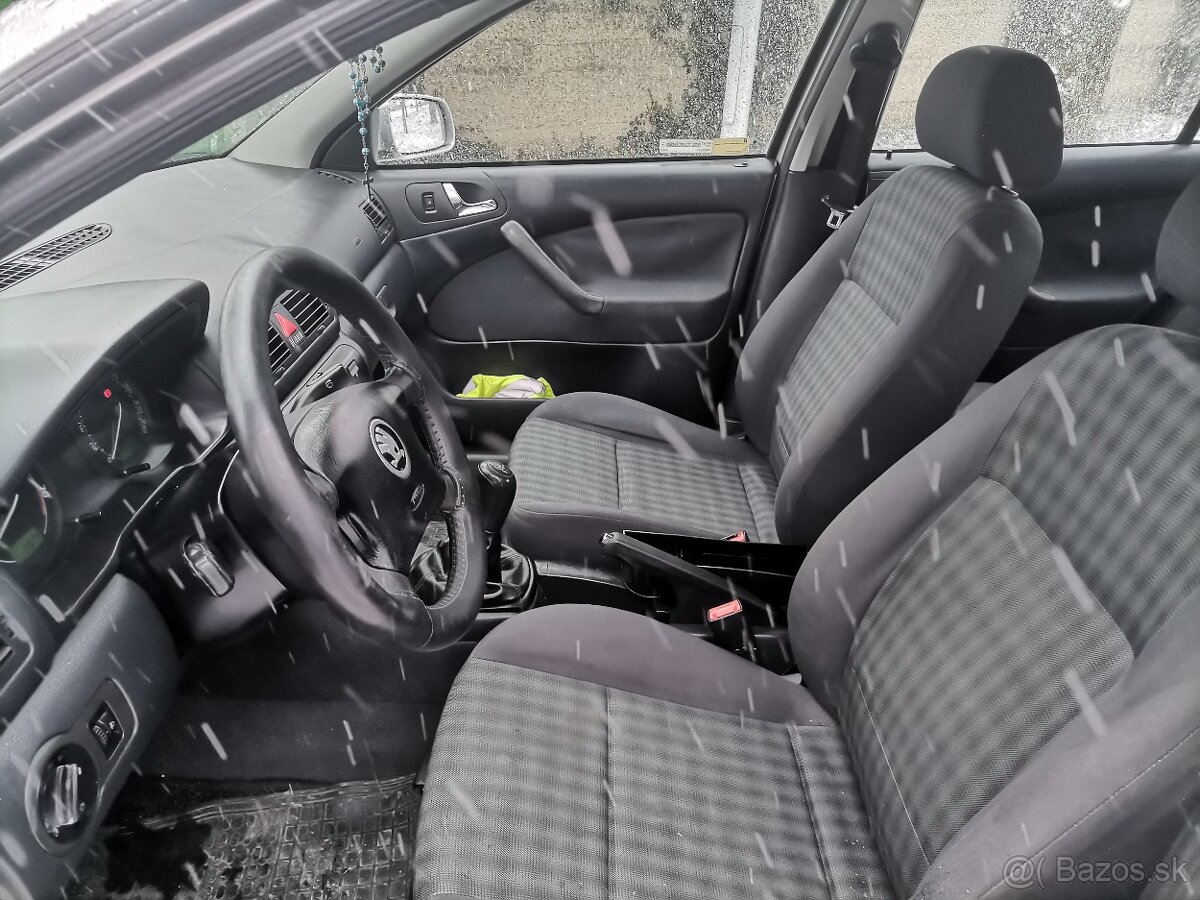 Škoda Octavia 1.6.benzin , EK/STK do 01/2028 - 9