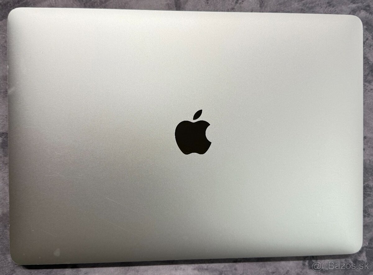Apple Macbook Air 13,3" 2019 i5/8GB/128GB - 9
