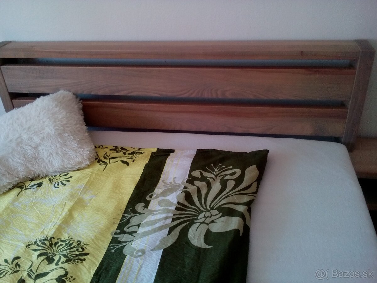 Luxusná dubová postel GREY + zdarma 2 masívne stolíky - 9