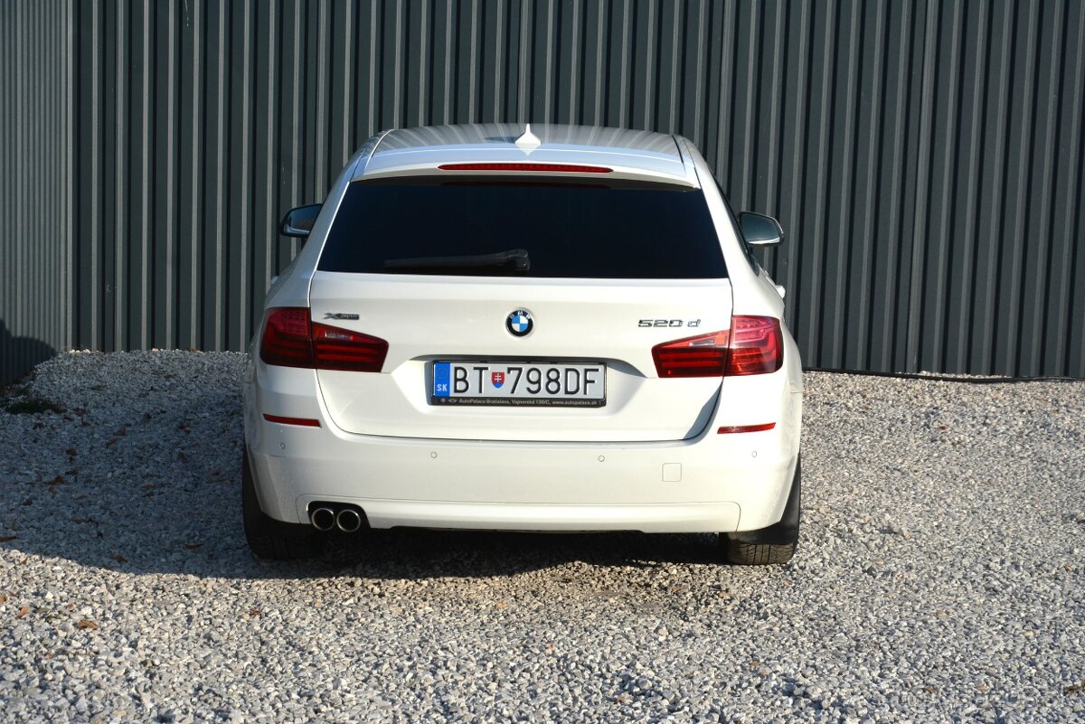 BMW rad 5 Touring 2.00 D 520 xDrive - 9