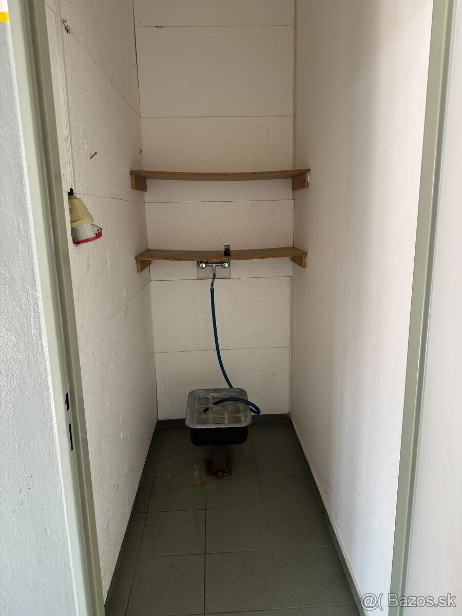 Obchodné priestory na prenájom Šaľa-Veča - 9