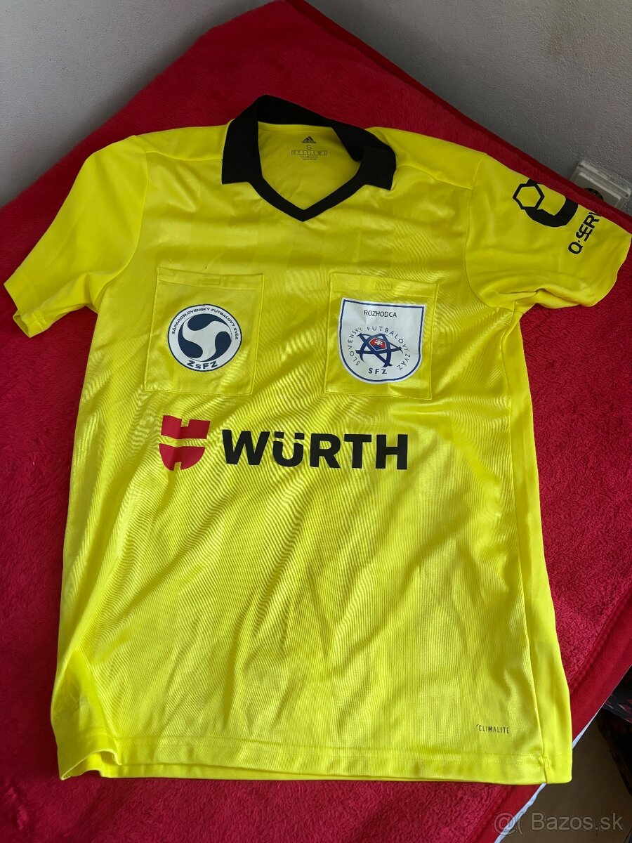 Rozhodcovská výstroj - 9