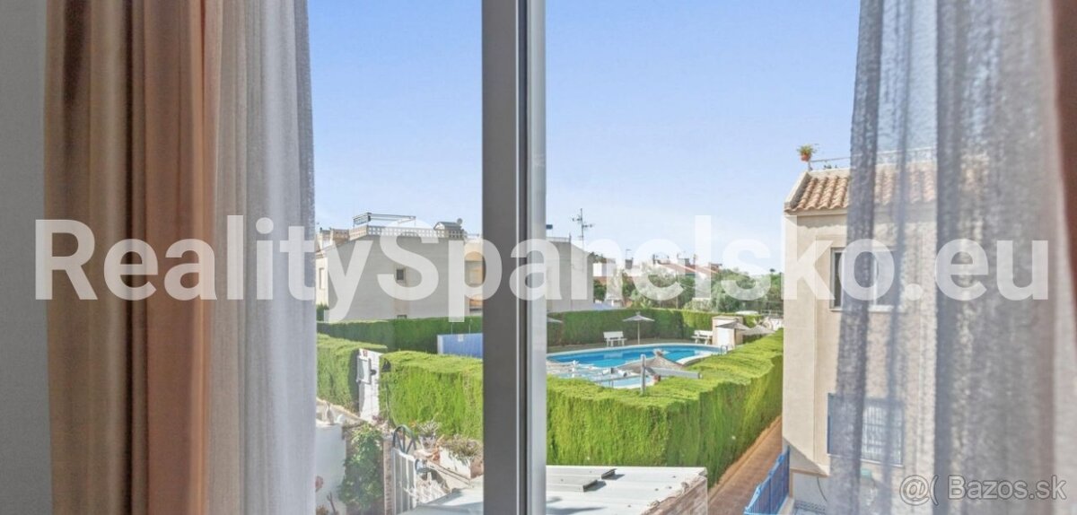 Útulný střešní apartmán 3+kk(55 m²) s prostornou terasou - 9