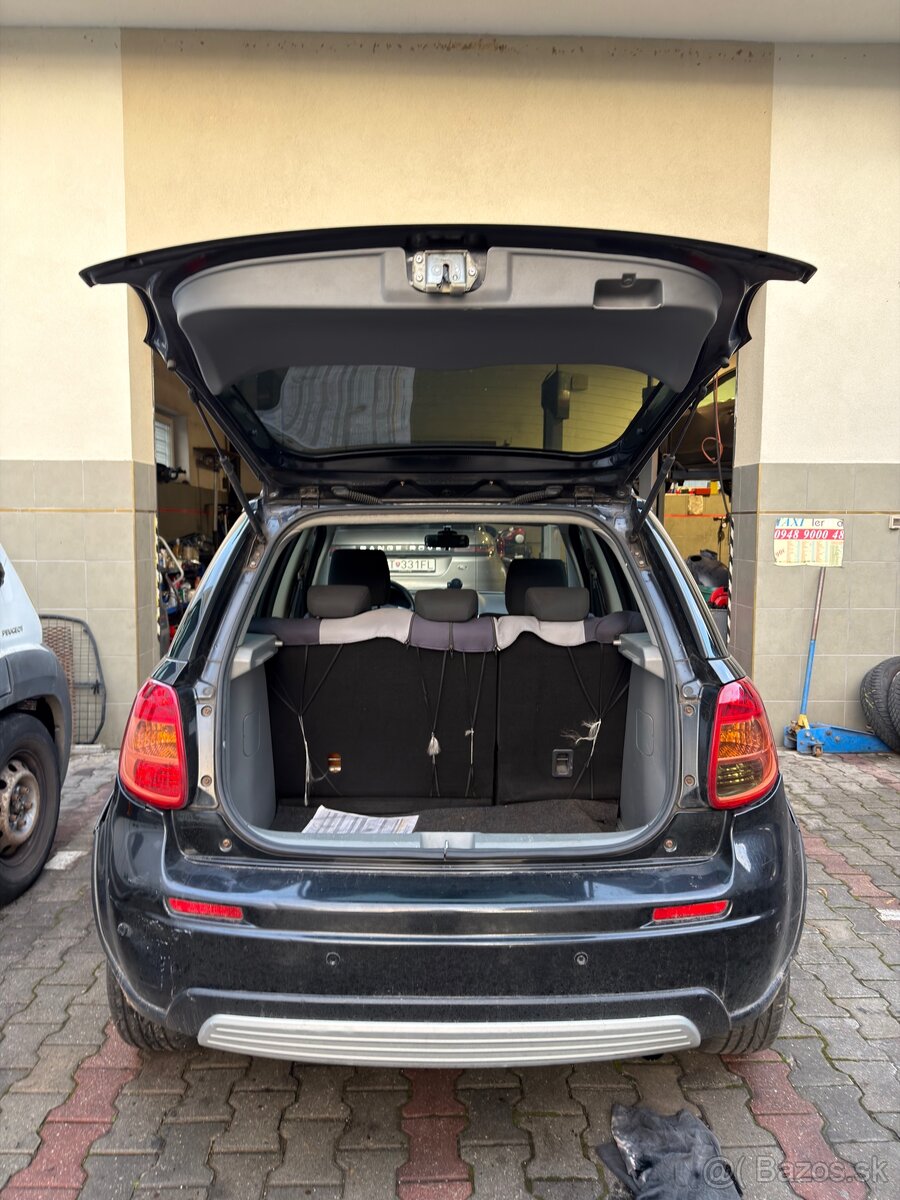 Suzuki SX4 - 9