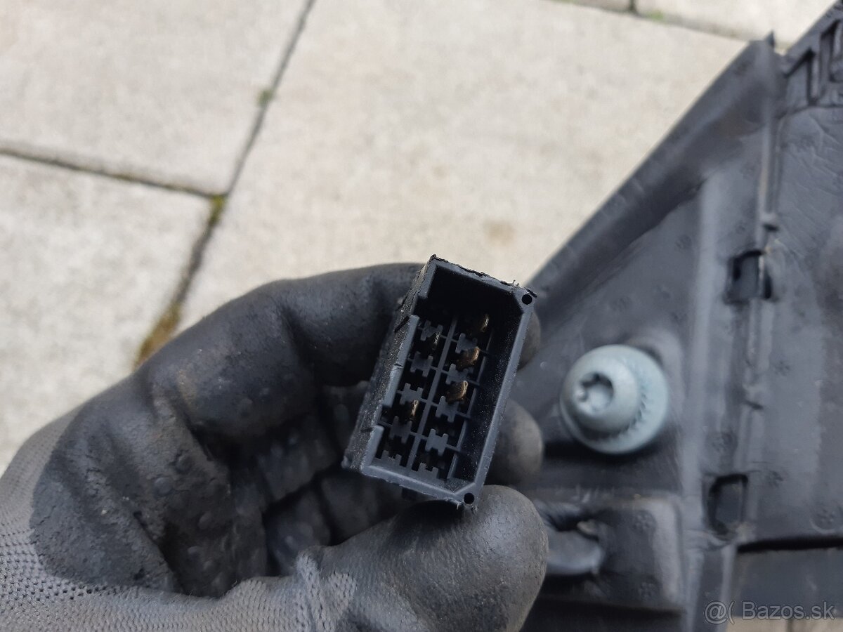 Predam lavy a pravy el. spätak na AUDI A3 - 9