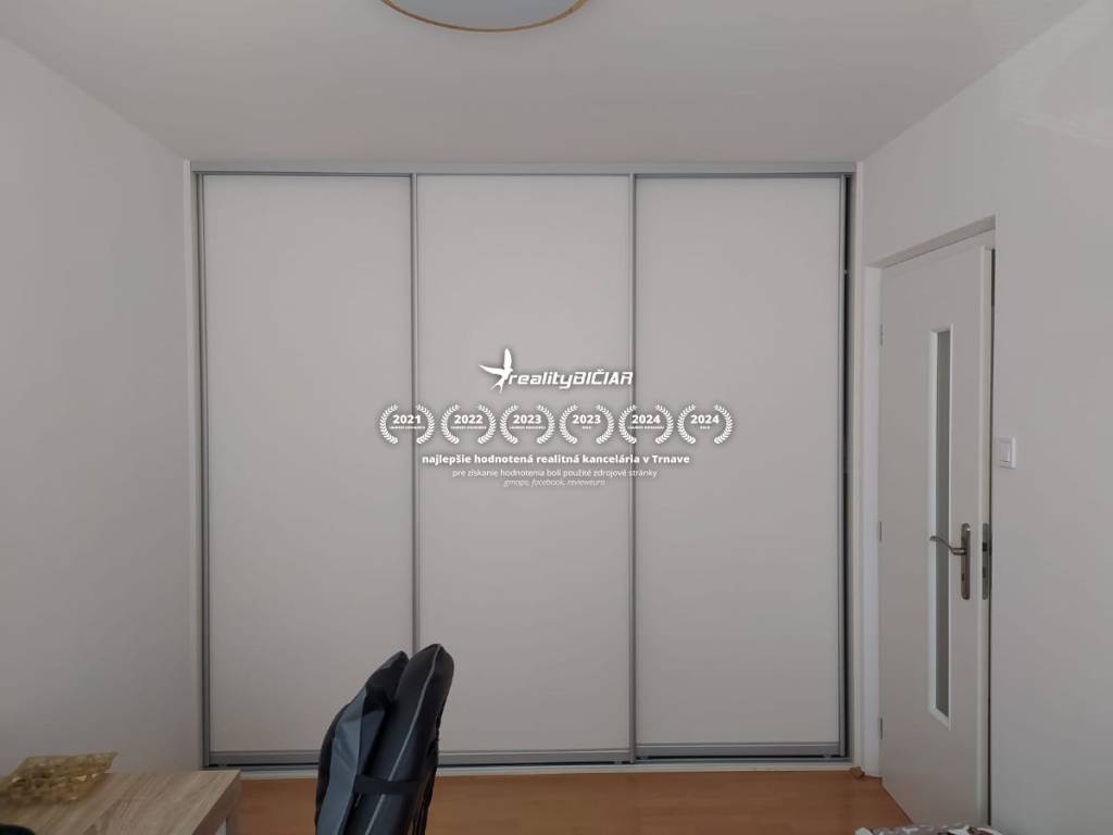 3i byt v pokojnej časti Trnavy na Prednádraží - 9