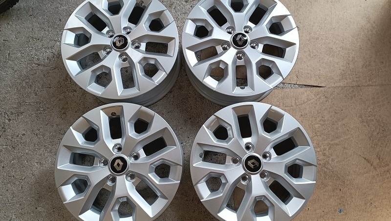 R16 dacia duster 5x114,3 mm - 9