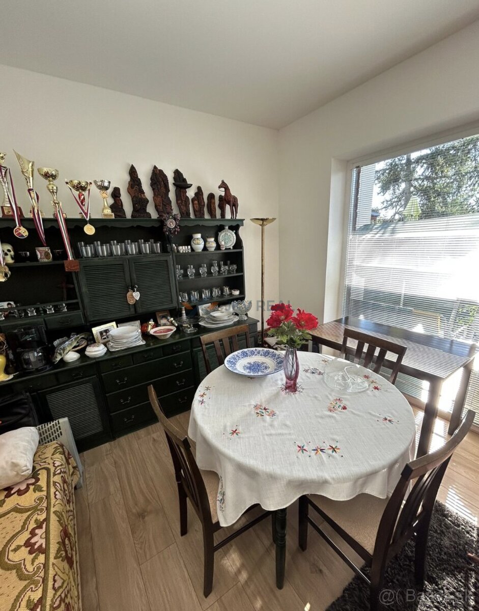 Na predaj rodinný dom v Mostovej - 9