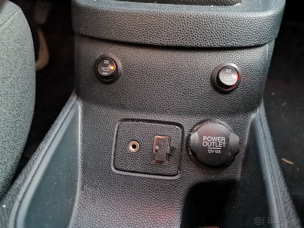 Ford Fiesta 1.4,71kw 85tis. 1.Majiteľ - 9