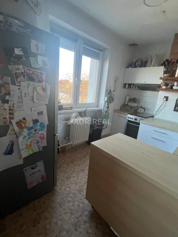 PREDAJ: 3i byt s balkónom, 65 m2, Kuzmányho; Lučenec; 83.900 - 9