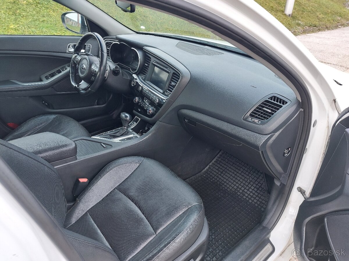 Kia Optima 1.7 CRDi EX A/T - 9