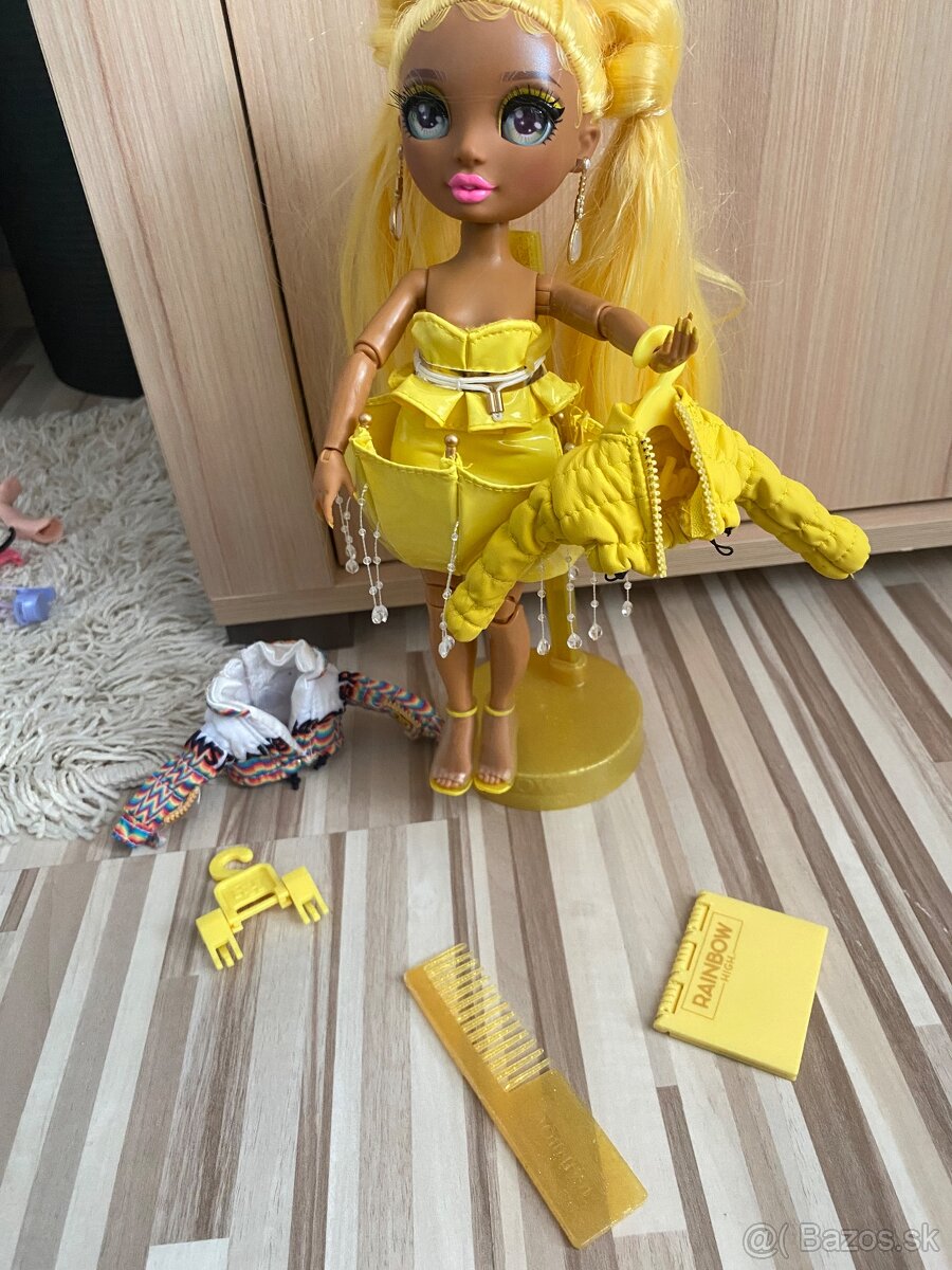 Bábiky Rainbow High - 9