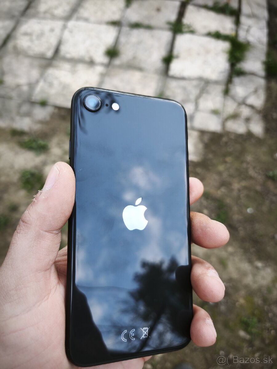 Iphone SE 64GB 2020 - 9