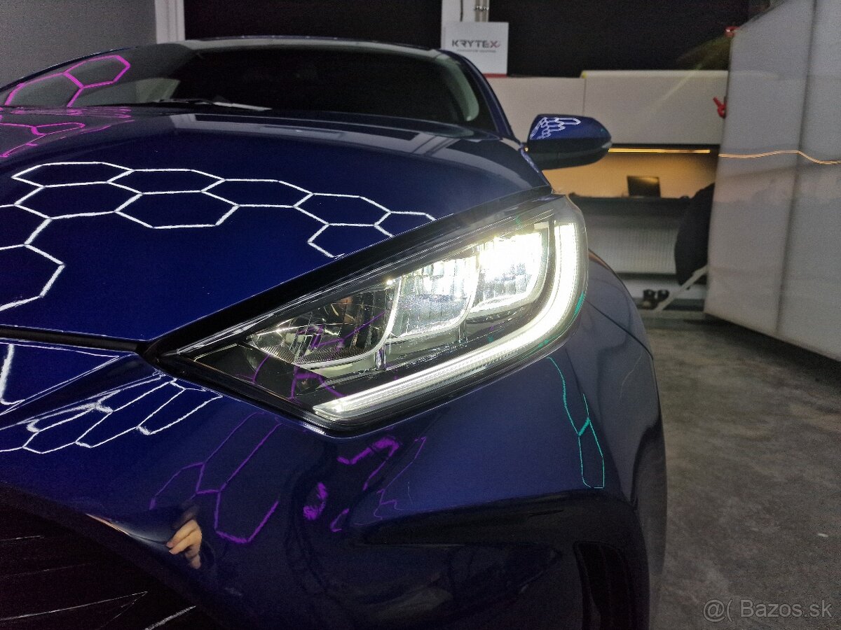 Toyota Yaris Hybrid 1.5 e-CVT | 12/2022 | - 9