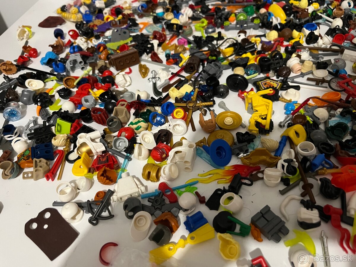 Lego figurky prislusenstvo - 9