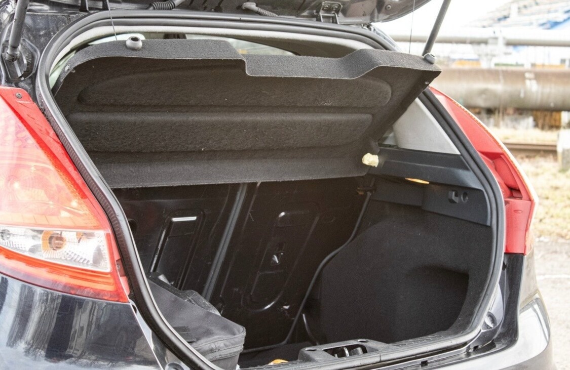 Ford Fiesta 1.6 TDCi 70 kW - 9