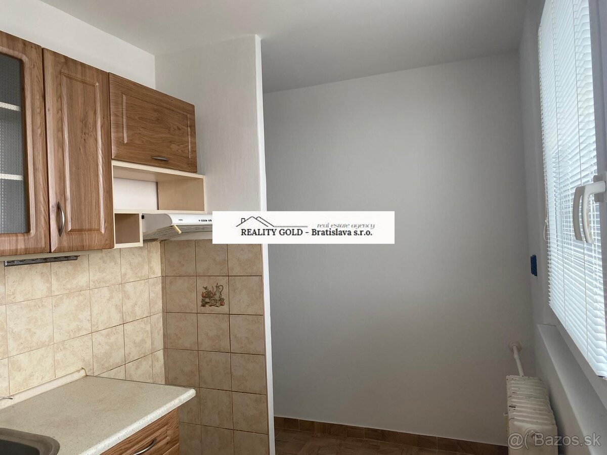 REZERVOVANÉ... NA PREDAJ: 2 izbový byt Estónska - 9