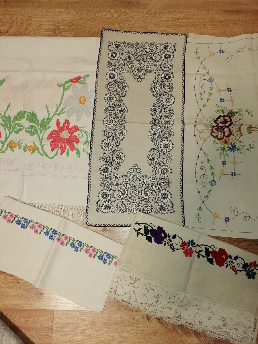 Staré textílie. - 9