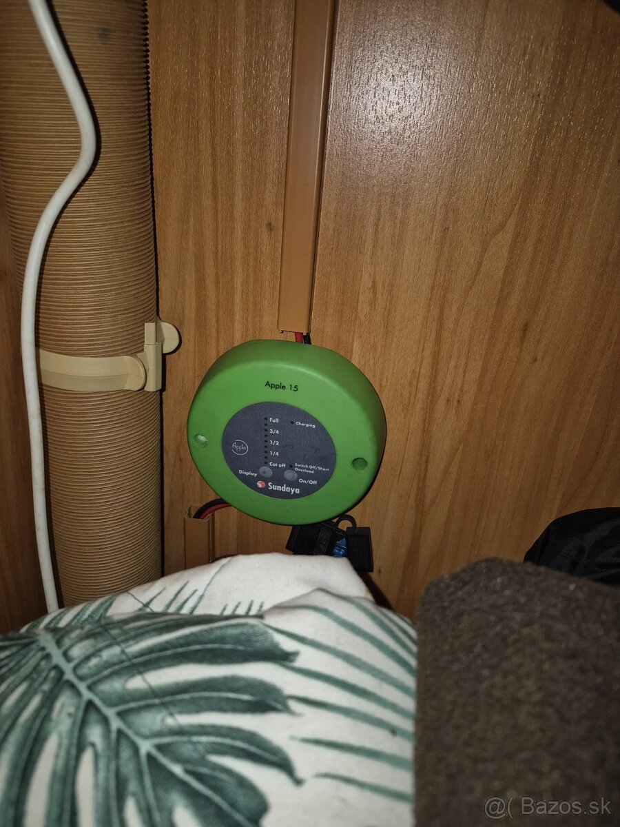 Predám obytný príves karavan - 9