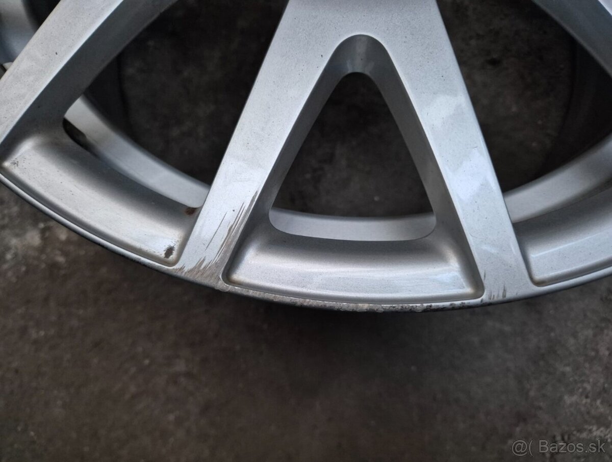 5x112 r17 ET50 x 8,5J elektróny originál AUDI - 9