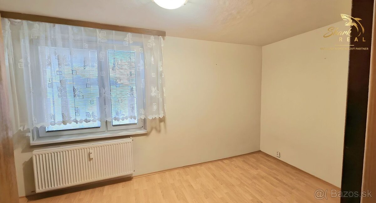 Slnečný 3 izbový byt vo vyhľadávanej lokalite na ulici Komen - 9