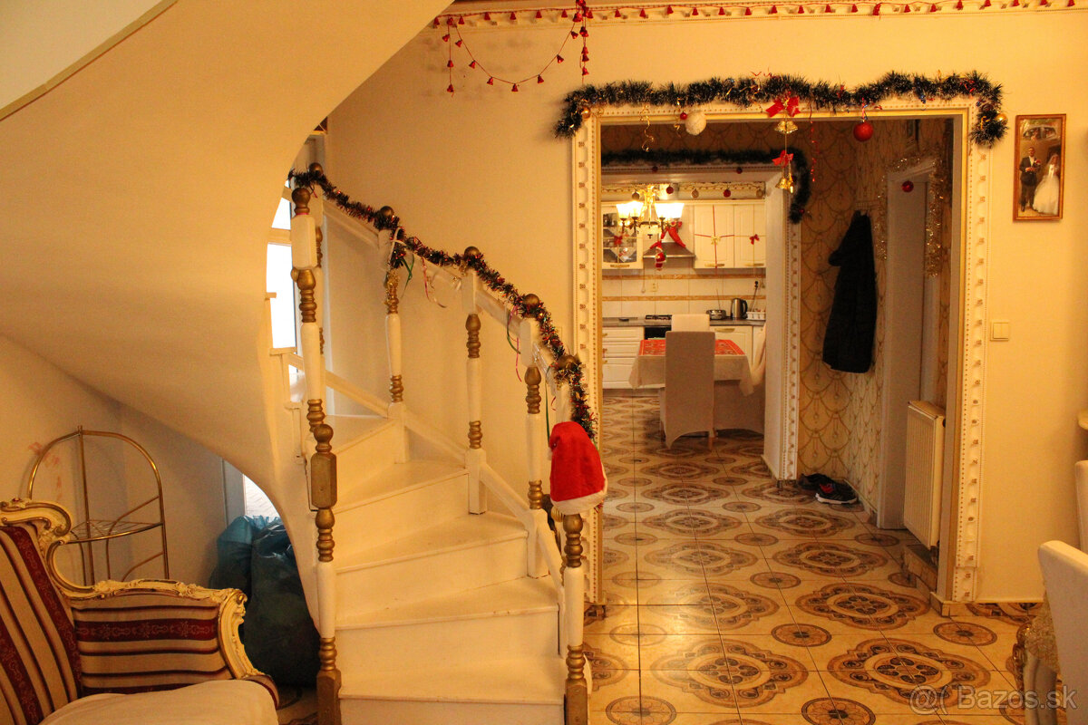 SPEKTRUM REALITY- Na predaj kompletne rekonštruovaný rodinný - 9