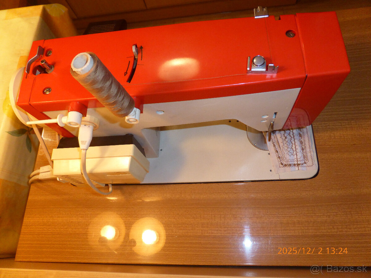 Predám šijací stroj Veritas 8014 - 40 - 9