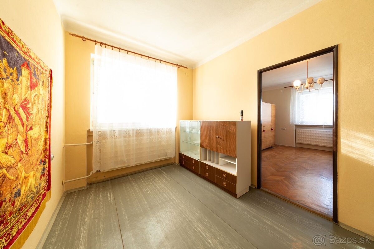 Na predaj dva ihneď obývateľné rodinné domy za cenu jedného - 9