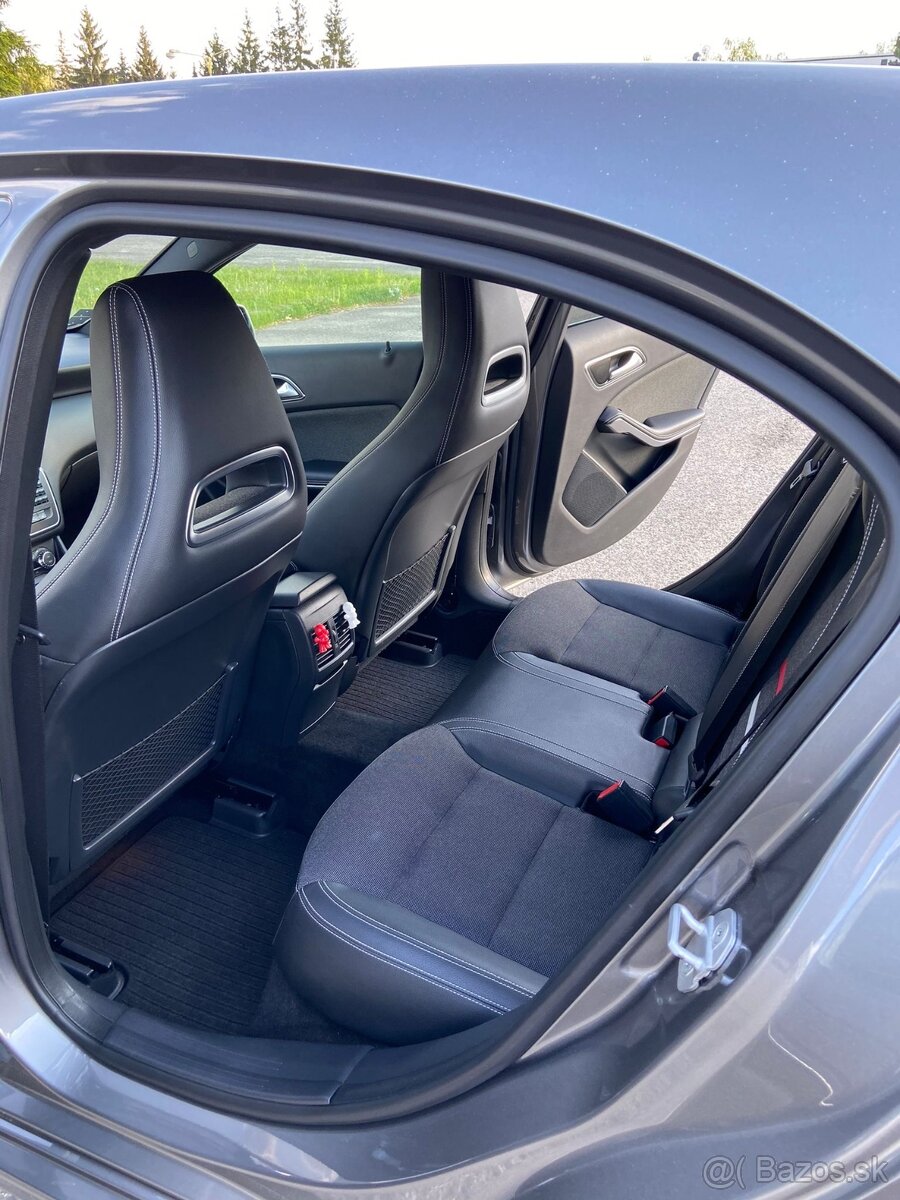 Mercedes-Benz A 180 CD - 9