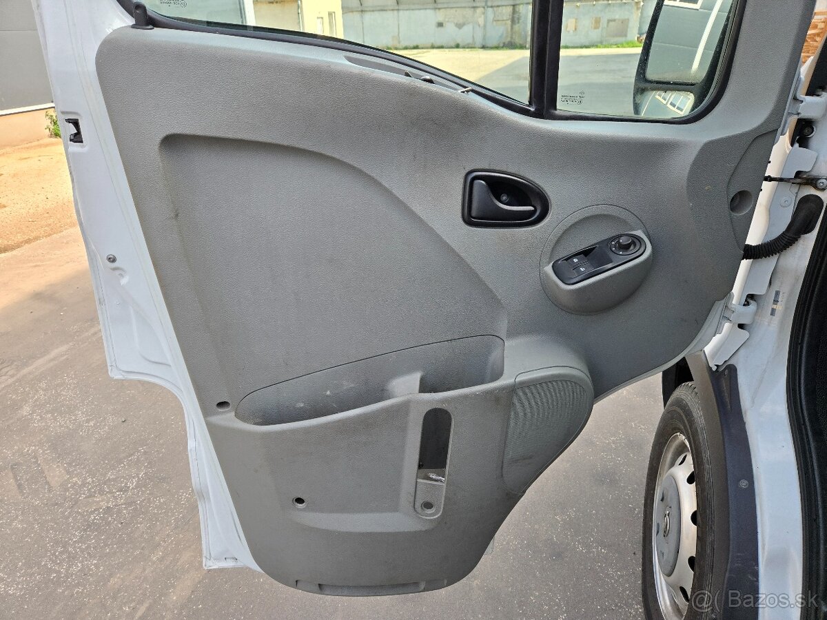 Opel Movano 3.0 DTI _ Odťahovka - 9