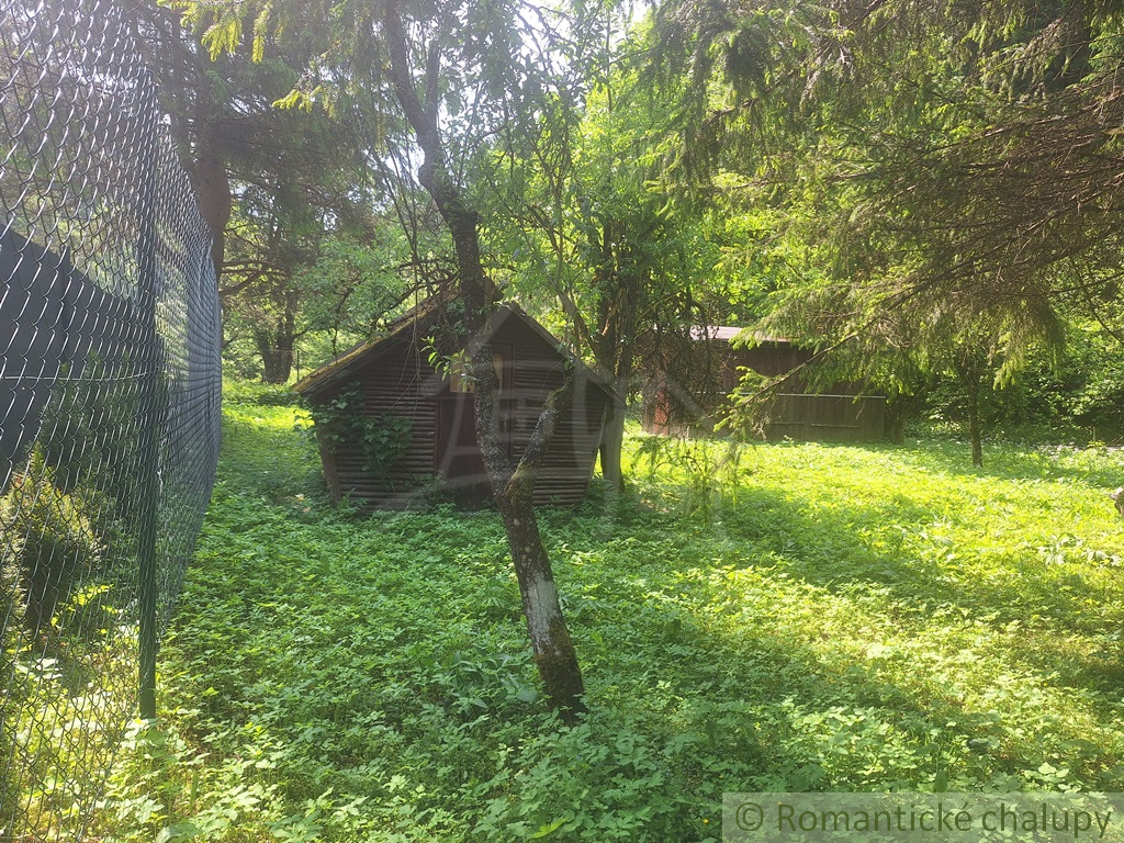 Netypická rekreačná chalupa na samote, pri cyklochodníku K - 9