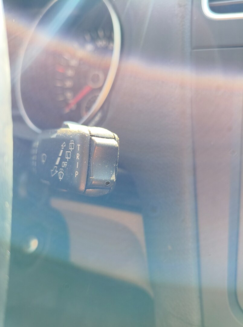 Volkswagen Golf 6 1.4 MPI 69tkm Černá metal - 9