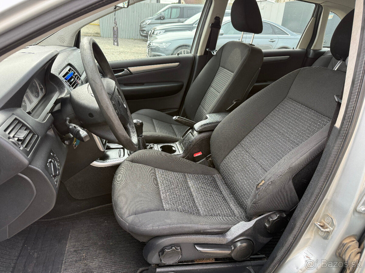 Mercedes-Benz B trieda 180 CDI - 9