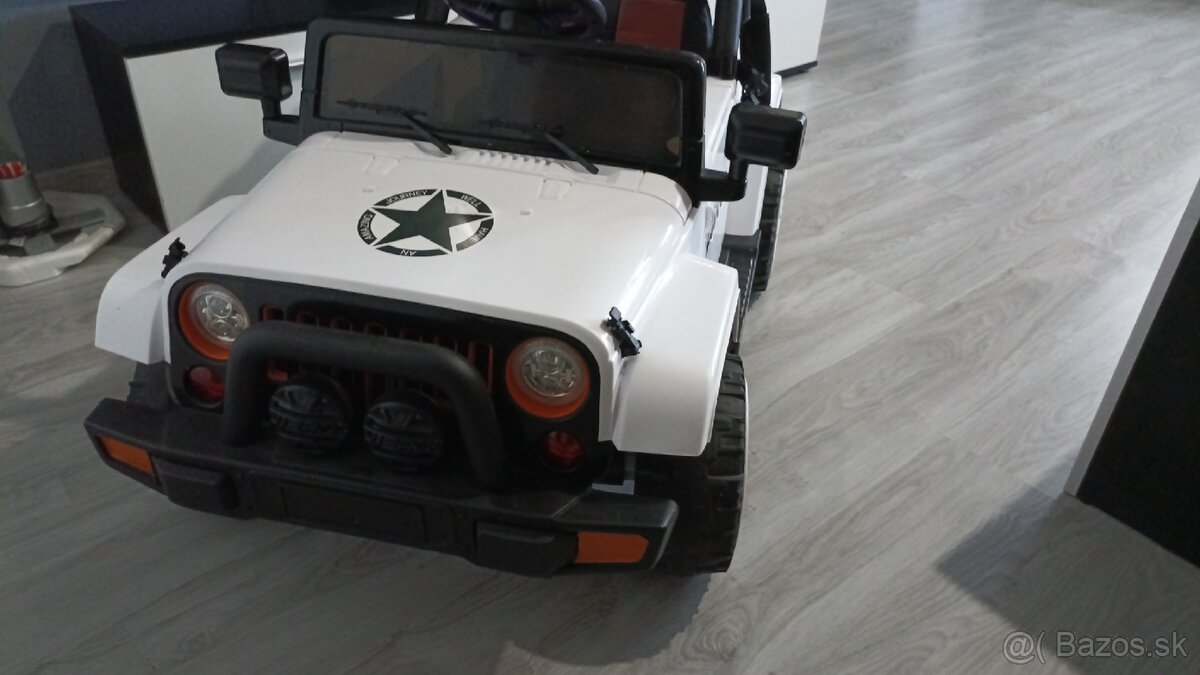 Elektrické autíčko jeep 4x4 - 9