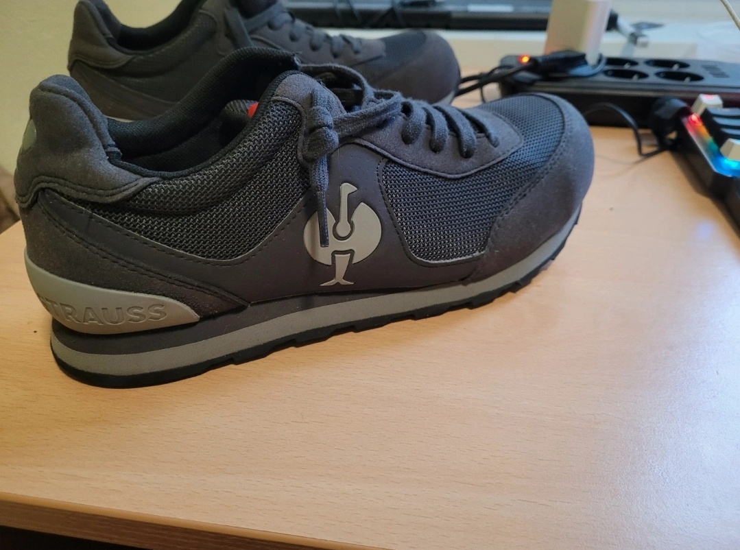 "Nové "- pracovné topánky Engelbert Strauss - 9