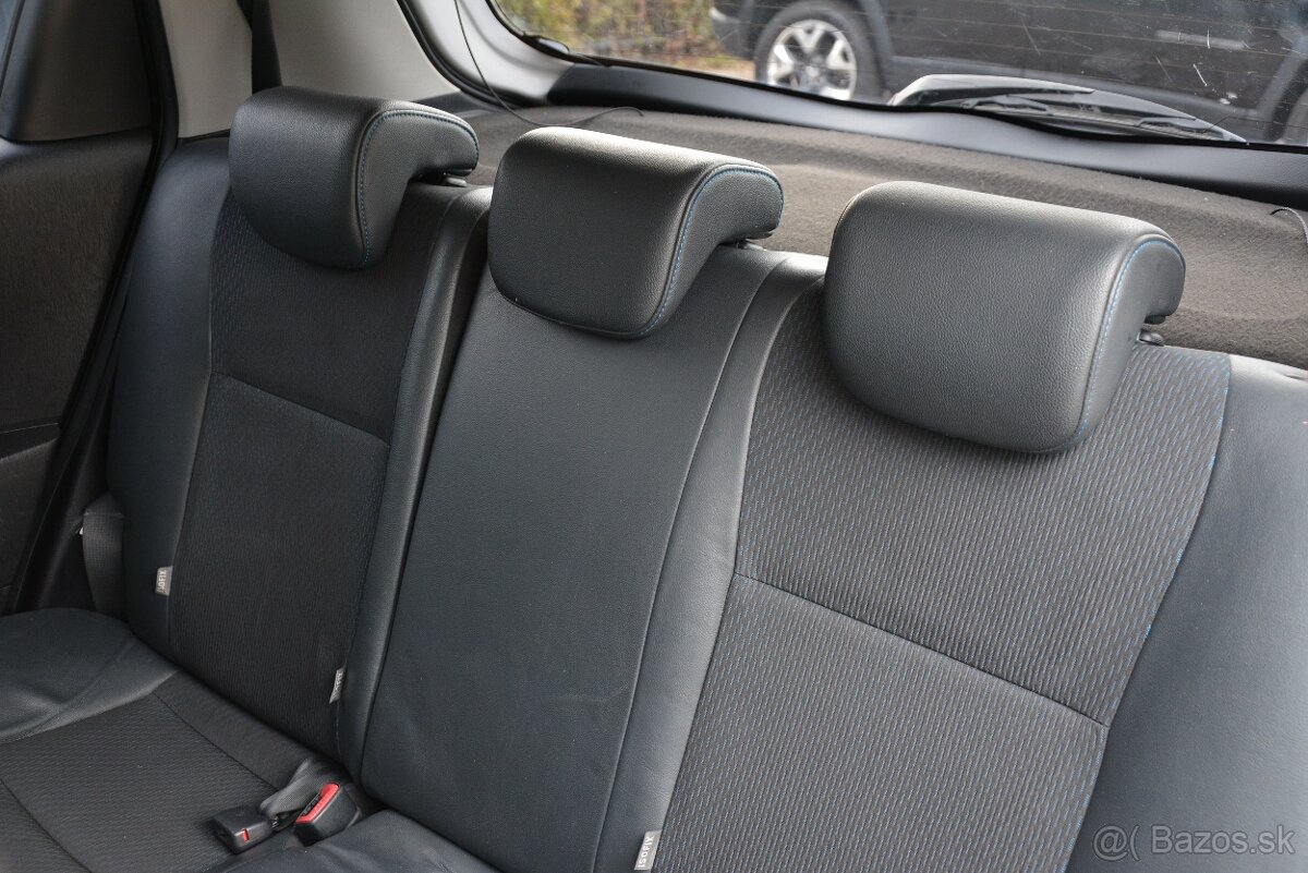Toyota Yaris 1.5 Hybrid, Automat, SR voz, Nová Batéria - 9