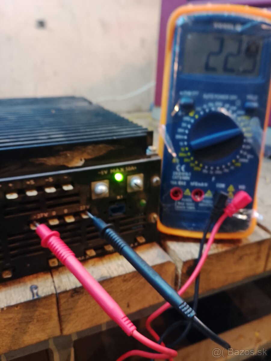 Stabilizovaný zdroj - 9