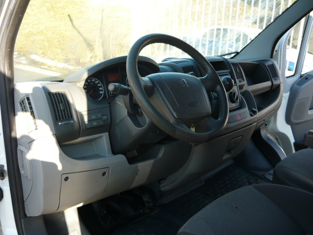 PEUGEOT BOXER 2.2 HDI 6 MÍST - 9
