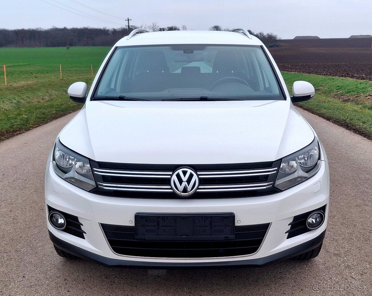 ---V0LKSWAGEN TIGUAN 2,0 TDI CR---len 99100km--- - 9