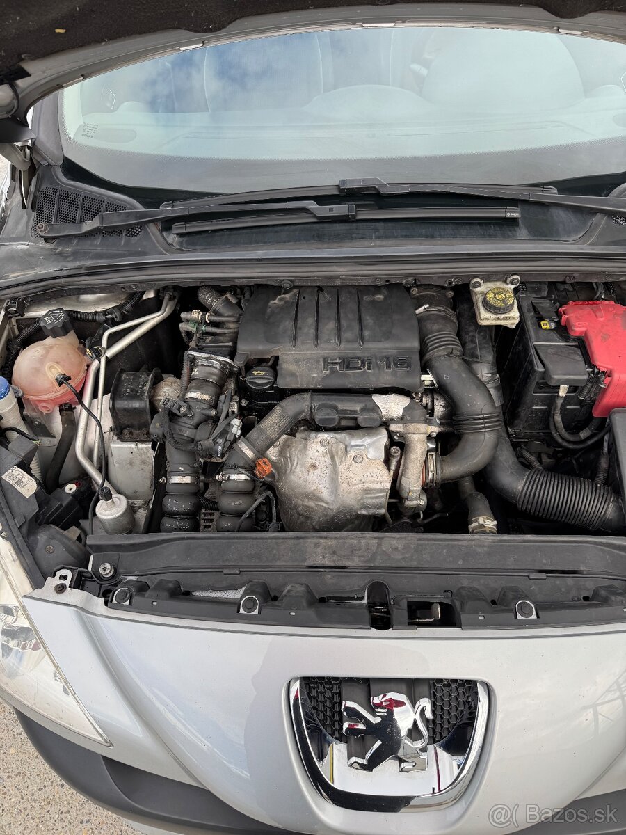 Peugeot 308 1.6 HDI - 9