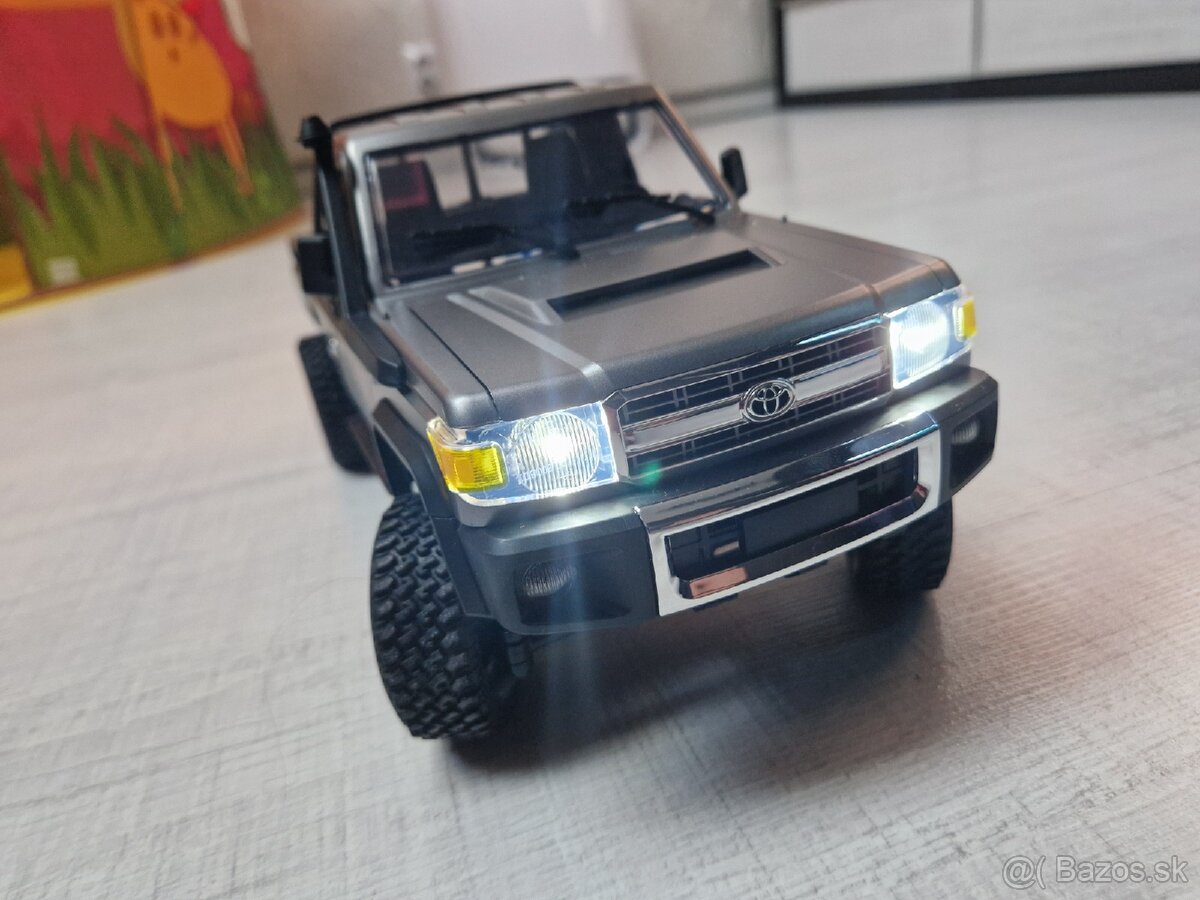 RC auto Toyota Land Cruiser 1:12 - 9