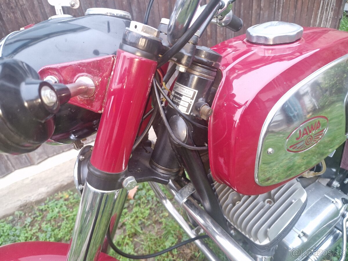 Prvá jawa 350 typ 633 stk 29 rv 73 - 9